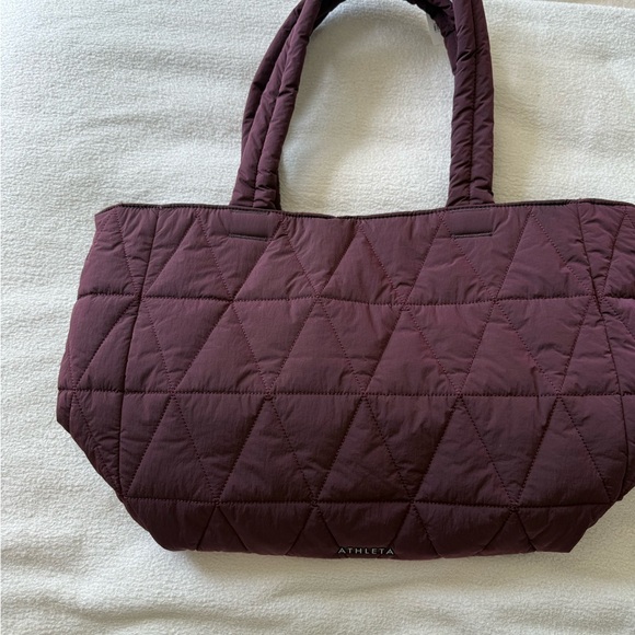 Athleta Quilted Tote Bag in Dark Purple - Picture 4 of 7